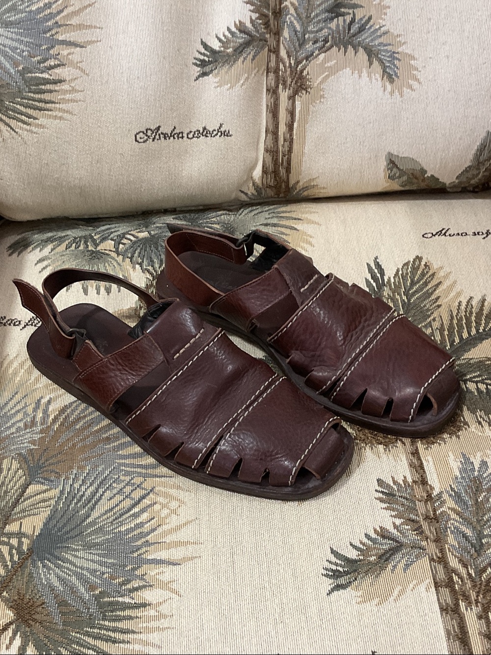Tommy Bahama Men's Dark Brown Leather Fisherman Sandals